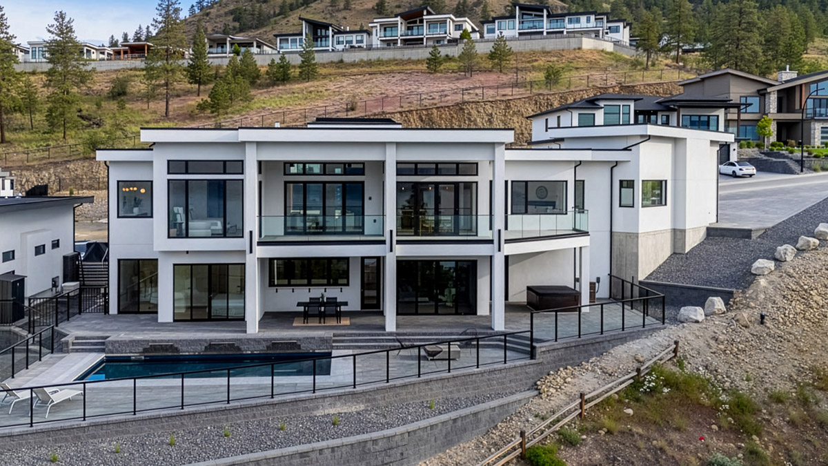 Yineyard Estates build - Kelowna BC